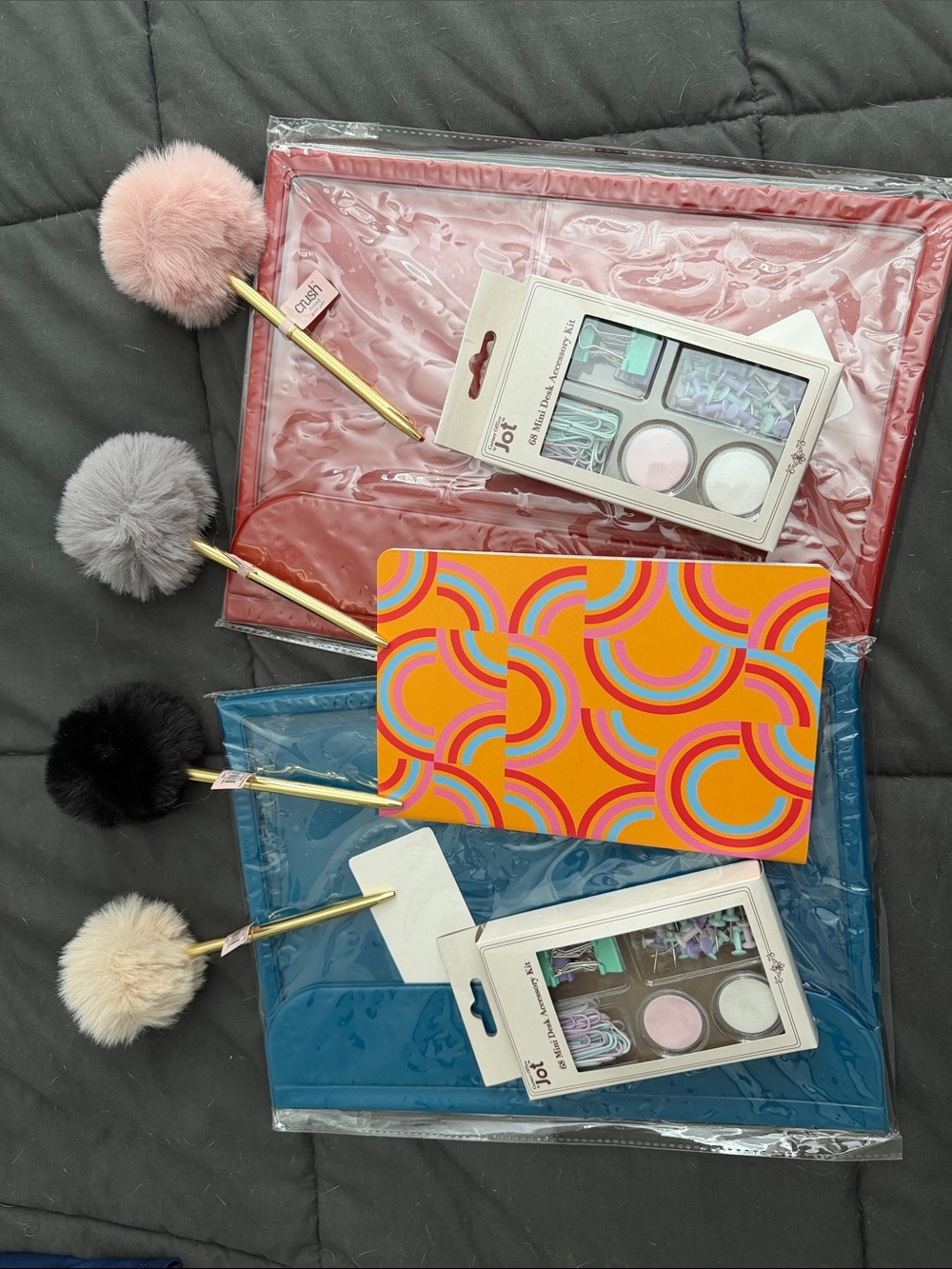4 Plush Pom-Pom Pens 2 pk Desk Acces.2 Vinyl folders 1 pad